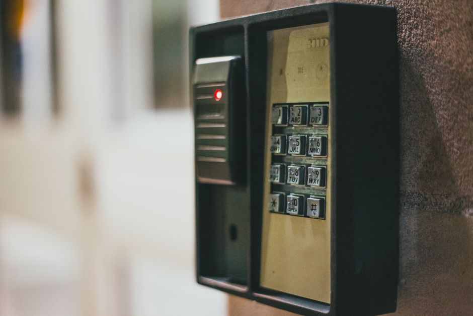 Video intercoms by ITECH2